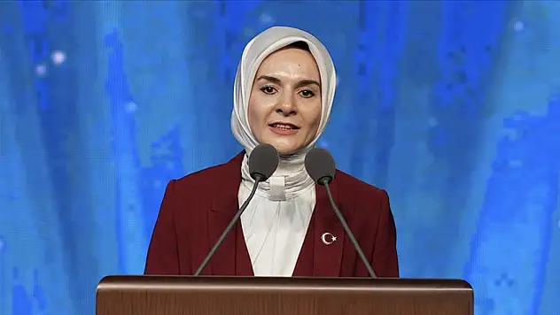 Yaşlı Ve Engelli Aylıkları Hesaplara Yatırılıyor