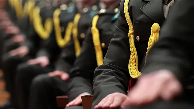 Yatay Geçiş Yapmaları Yasaklandı