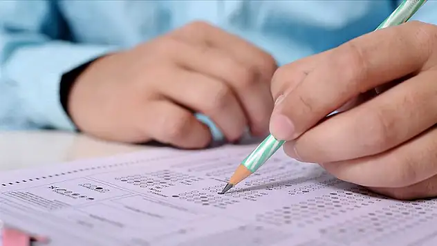 YDS Pazar Günü Yapılacak