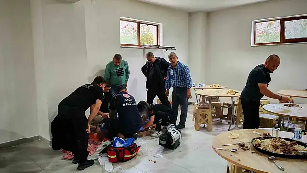 Yediği Et Nefes Borusuna Kaçtı, Kalbi Durdu!