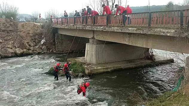 Yeğenini Öldüren Zanlının Silahı Orada Aranıyor!