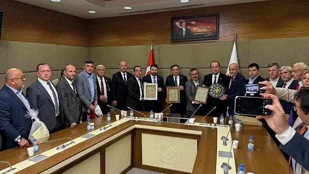 Yenicelilerden Meclis'te Birlik Ve Beraberlik Buluşması