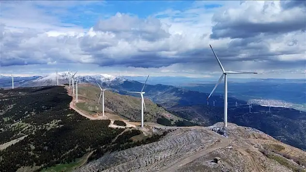 Yenilenebilir Enerji Kurulu Gücü 75 Bin Megavatı Aştı