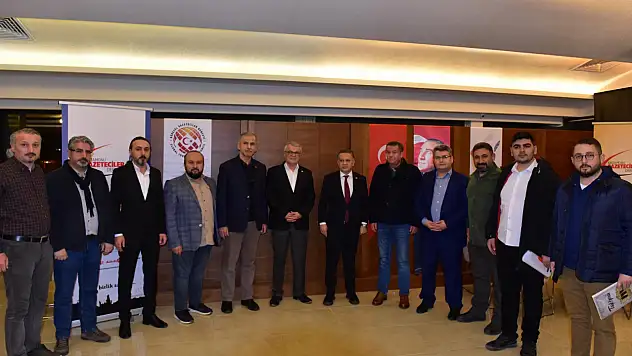 Yerel Basının Sorunları Konuşuldu