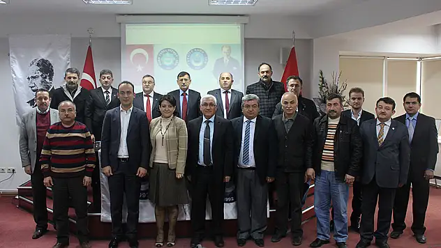 Yerel Hizmet-Sen Kastamonu'da toplandı