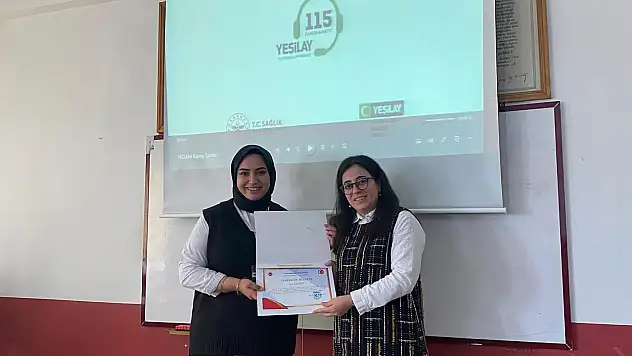 Yeşilay Bilgilendirmelerine Devam Ediyor