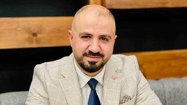 Yılmaz, İstifa Etti
