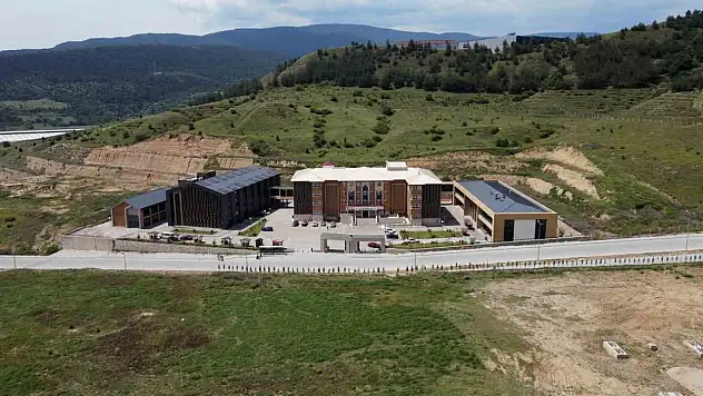 YÖK Başkanı Özvar: 'OSB-MYO Modeli 21 Üniversitede 22 MYO'ya Ulaştı'