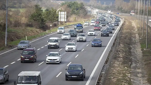 Yollarda Bayram Hareketliliği
