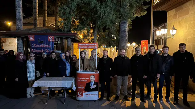 YRP İl Başkanı Akif Güzel Kadir Gecesi'nde Vatandaşlarla Buluştu