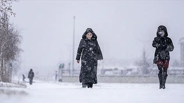 Yurdun Bazı Kesimlerinde Kar Etkili Oldu