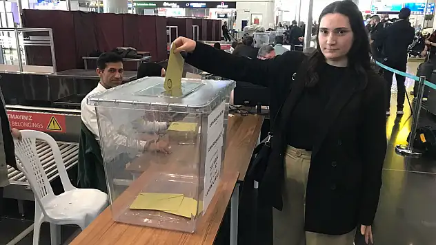 Yurt dışında oy verme işlemi başladı