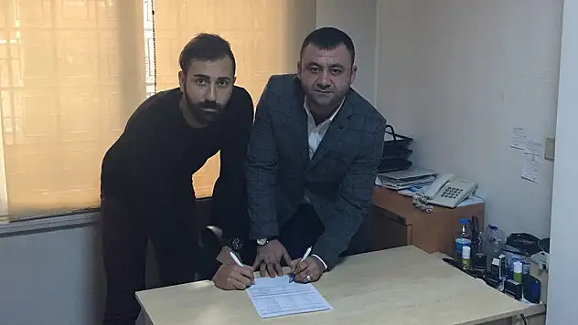 Yusuf Orhan imzayı attı