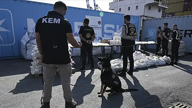 Zehir Tacirlerine Göz Açtırmadılar