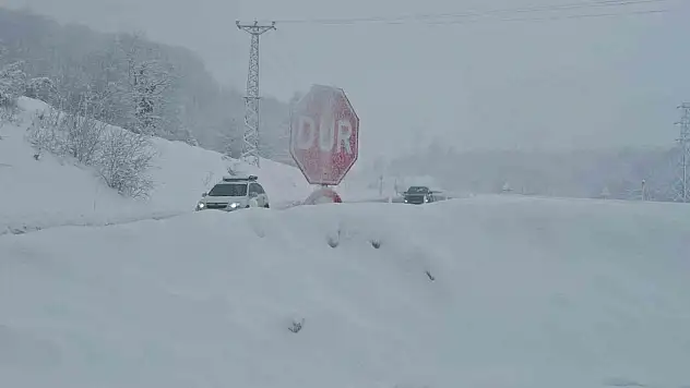 Zonguldak-Ereğli Kara Yolunda Kar Etkili Oldu