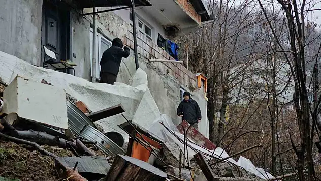 Zonguldak'ta Korkutan Heyelan