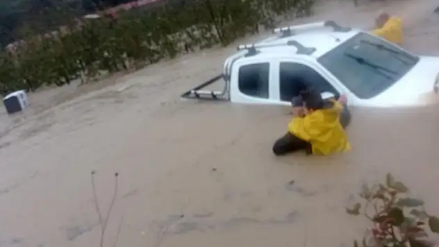 Zonguldak'ta Selde Mahsur Kaldılar!