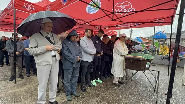Zonguldaklı denizci Kadir Kamilçelebi son yolculuğuna uğurlandı