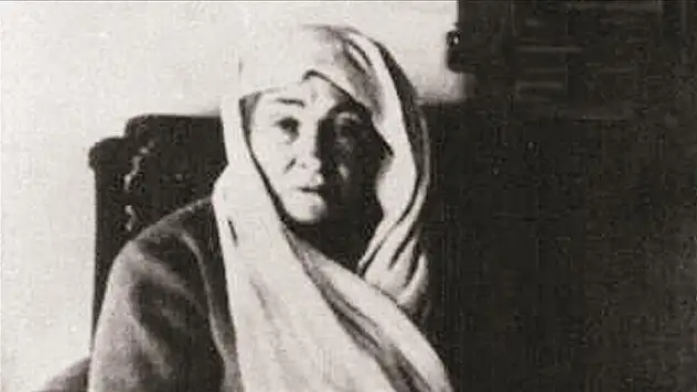 Zübeyde Hanım Vefatının 103. Yılında Anılıyor