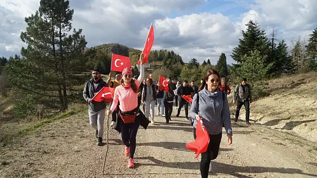 Tüm erleri şehit düşen köyde anlamlı yürüyüş