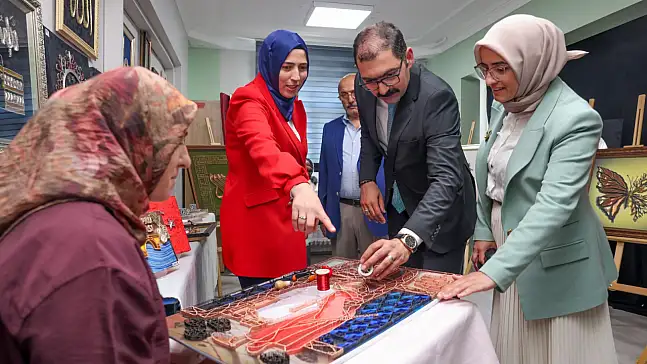 Taşköprü HEM'de Yıl Sonu Sergisi Düzenlendi
