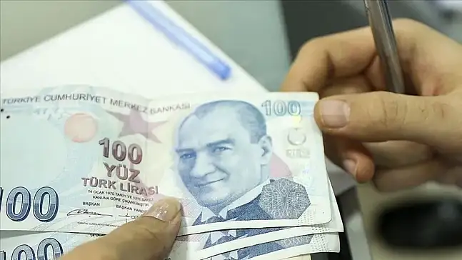 Üniversite Öğrencilerine Burs Desteği