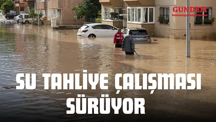 Cide'de Ekiplerin Su Tahliye Çalışması Sürüyor