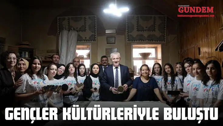 Gençler Kültürleriyle Buluştu