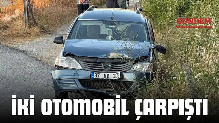 İki Otomobil Çarpıştı