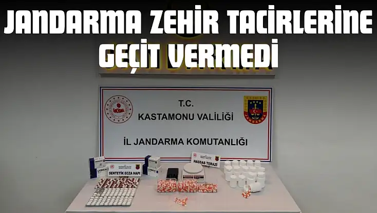 Jandarma Zehir Tacirlerine Geçit Vermedi