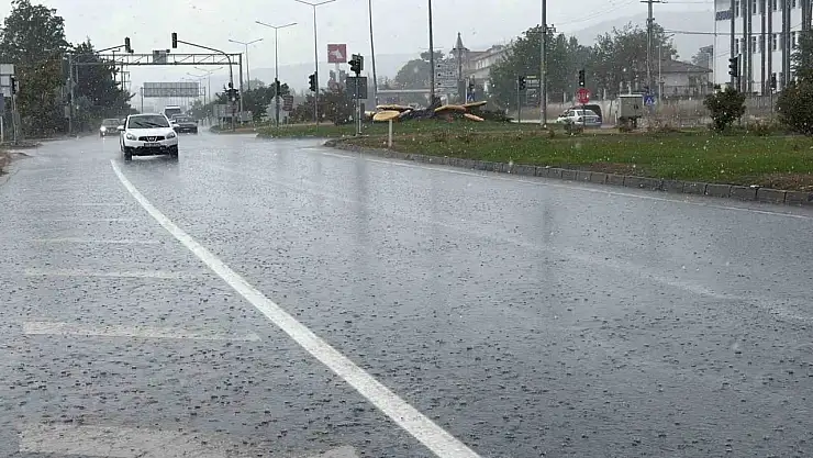 Bolu'da serinleten yağış