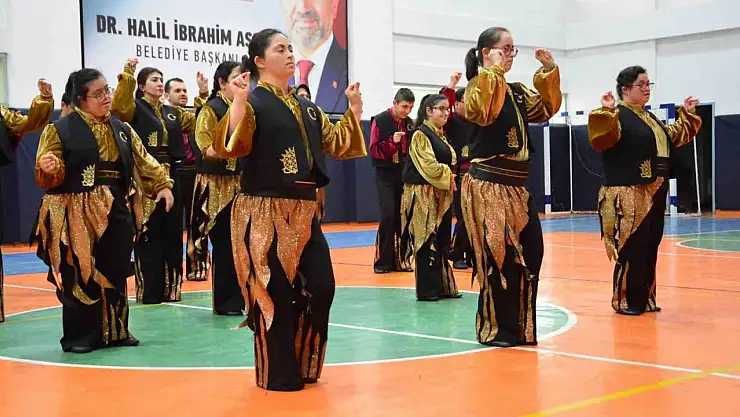 Özel bireyler, yöresel halk oyunlarıyla TEKNOFEST'e renk katacak