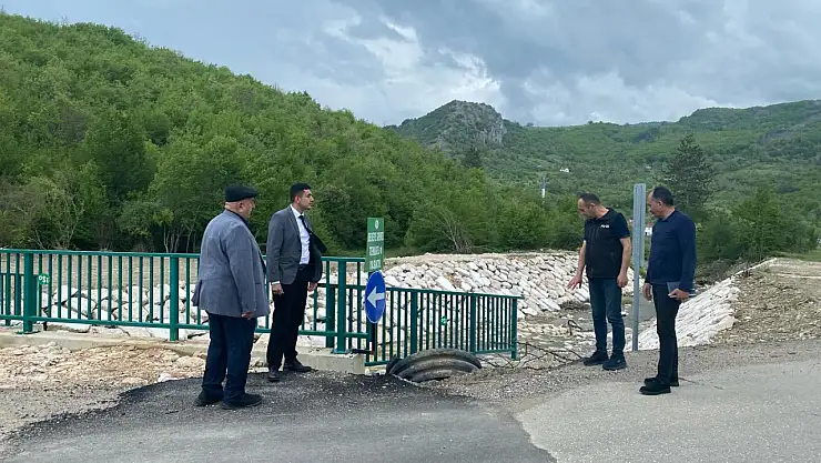 Pınarbaşı'nda Yol Çalışmaları Ve Anaokulu İhtiyaçları Yerinde İncelendi