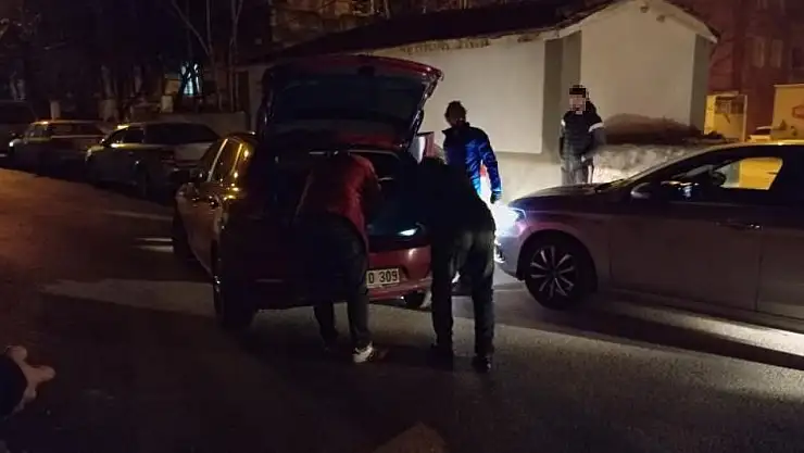 Polisten Kaçtılar, Kaza Yapınca Yakalandılar