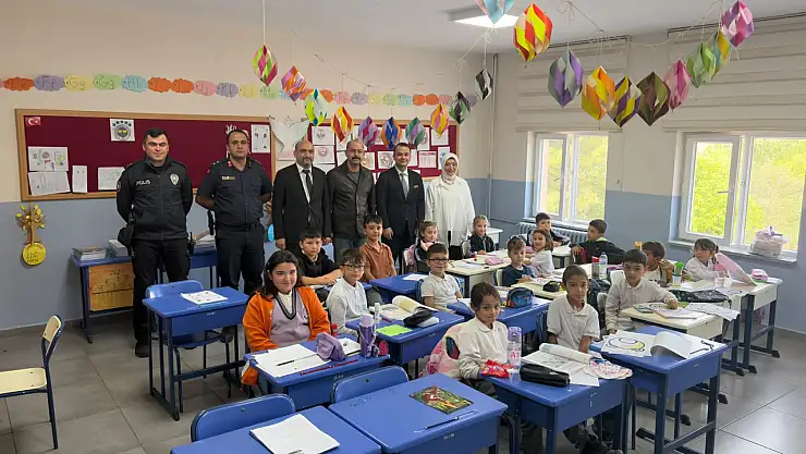 Tosya'da Ortalıca İlk Ve Ortaokulu'na Ziyaret
