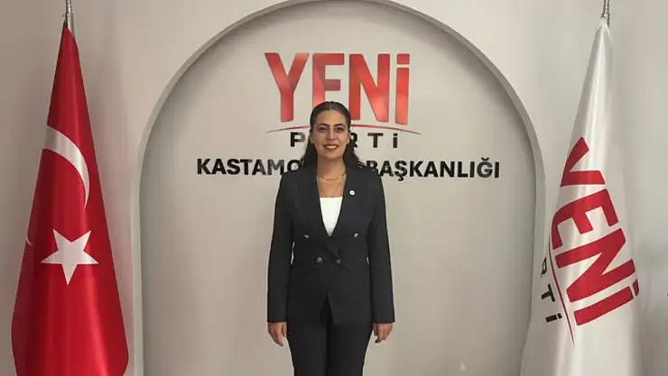 YENİ Parti Merkez İlçe Başkanı Damla Özcan Görevi Devrediyor