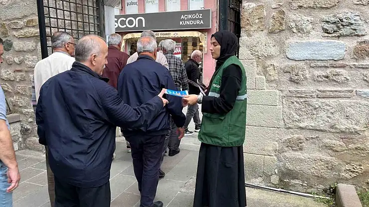 Yeşilay'dan cuma namazı sonrası bilgilendirme