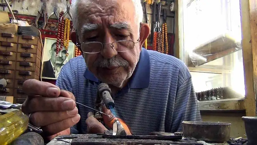 57 yıllık ustadan bozulan ürünlerin değiştirilmesine tepki: 'Önce tamirini araştırın'