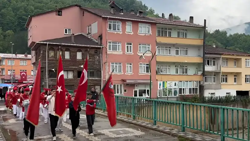 Bayram, Şenpazar'da Renkli Görüntülere Sahne Oldu