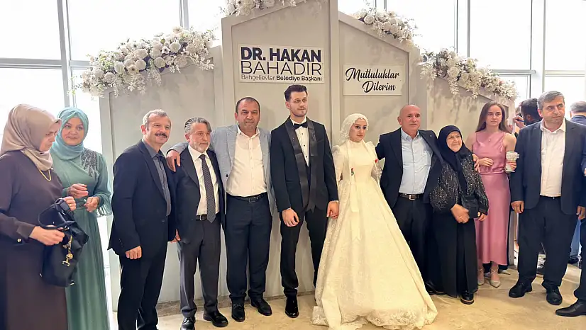 Beyza Ve Melih Çifti Hayatlarını Birleştirdi