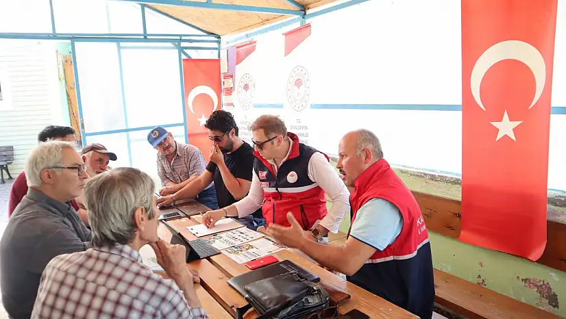 Çatalzeytin'de Üreticilere Tarım Ve Hayvancılık Eğitimi Verildi