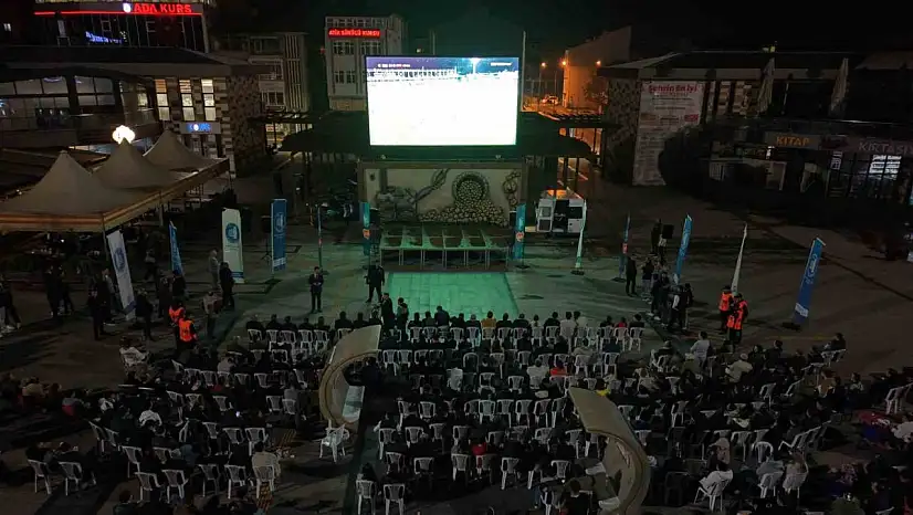 Çorum FK Taraftarları Play-Off Maçını Dev Ekrandan İzledi