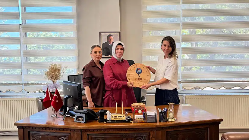 Debreli Ahşap'tan Başkan Seda Oyar'a Anlamlı Ziyaret