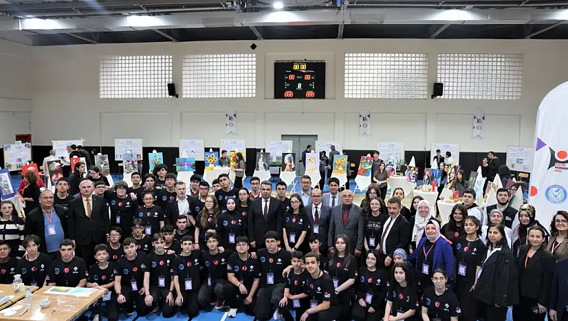 Fen Lisesi'nde Bilim Fuarı Açıldı