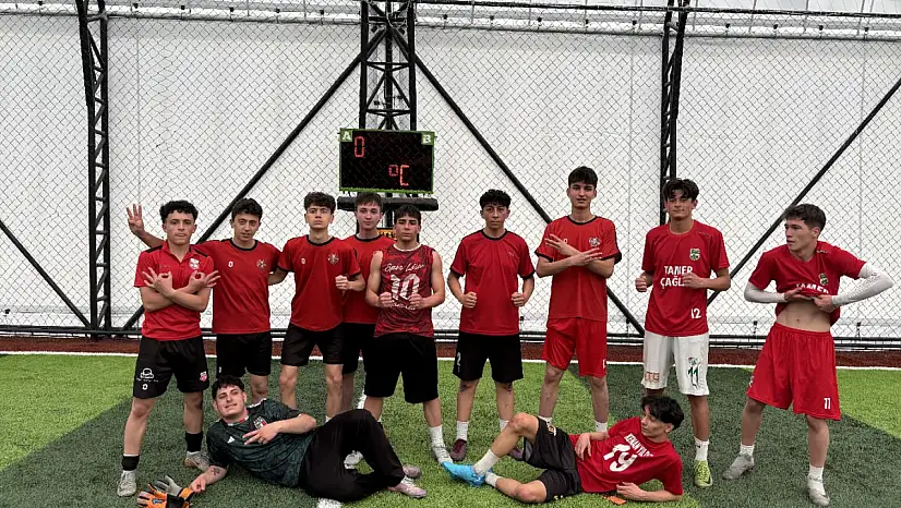Gençlig'i Şehit Ahmet Şahan Spor Lisesi Kazandı
