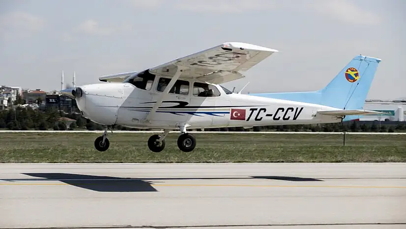'Gökyüzüne Tutkun' Gençler THK Bünyesinde Yetişiyor