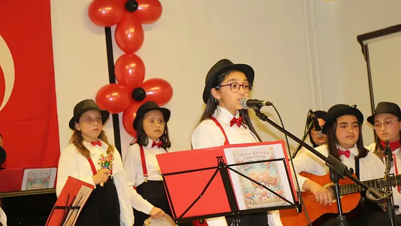 İnebolu'da 'Mutlu Kalpler'den Müzik Ziyafeti
