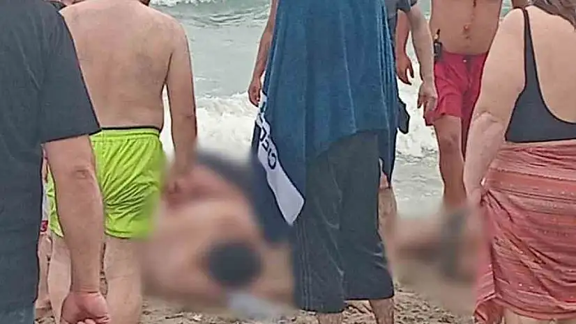 İnkumu'nda boğulma tehlikesi geçiren 10 kişi kurtarıldı