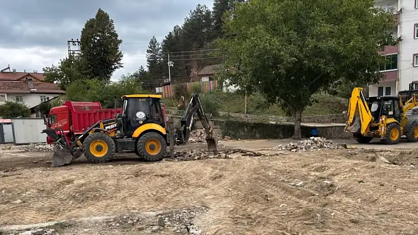 O İlçede Yeni Projede Çalışmalar Sürüyor