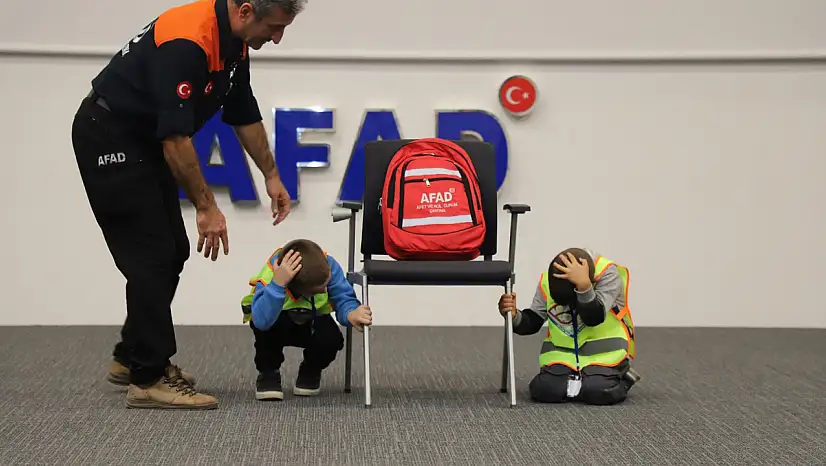 Öğrencilere Afet Farkındalık Eğitimi Verildi